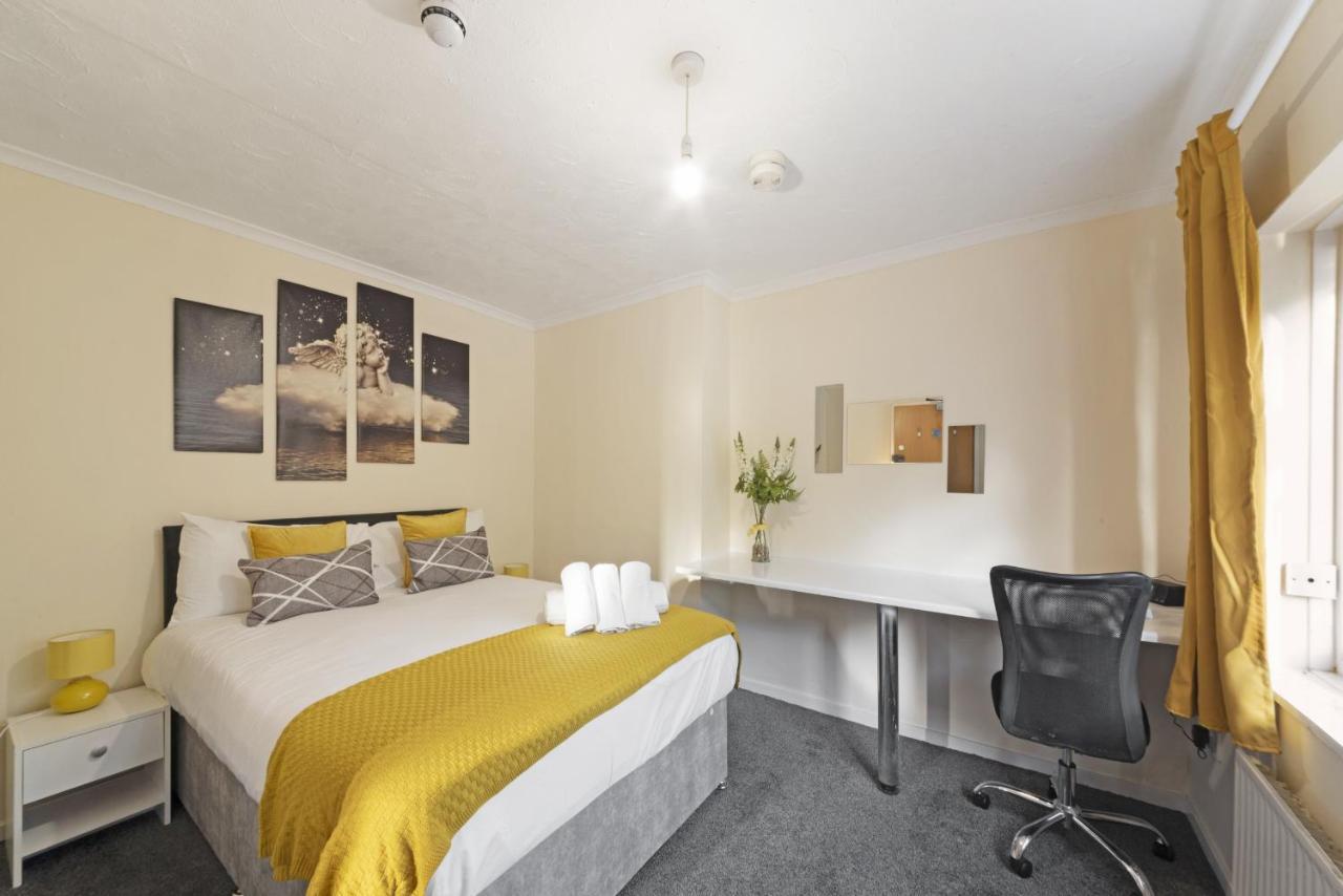 K Suites - Deerswood Avenue Χάτφιλντ Εξωτερικό φωτογραφία